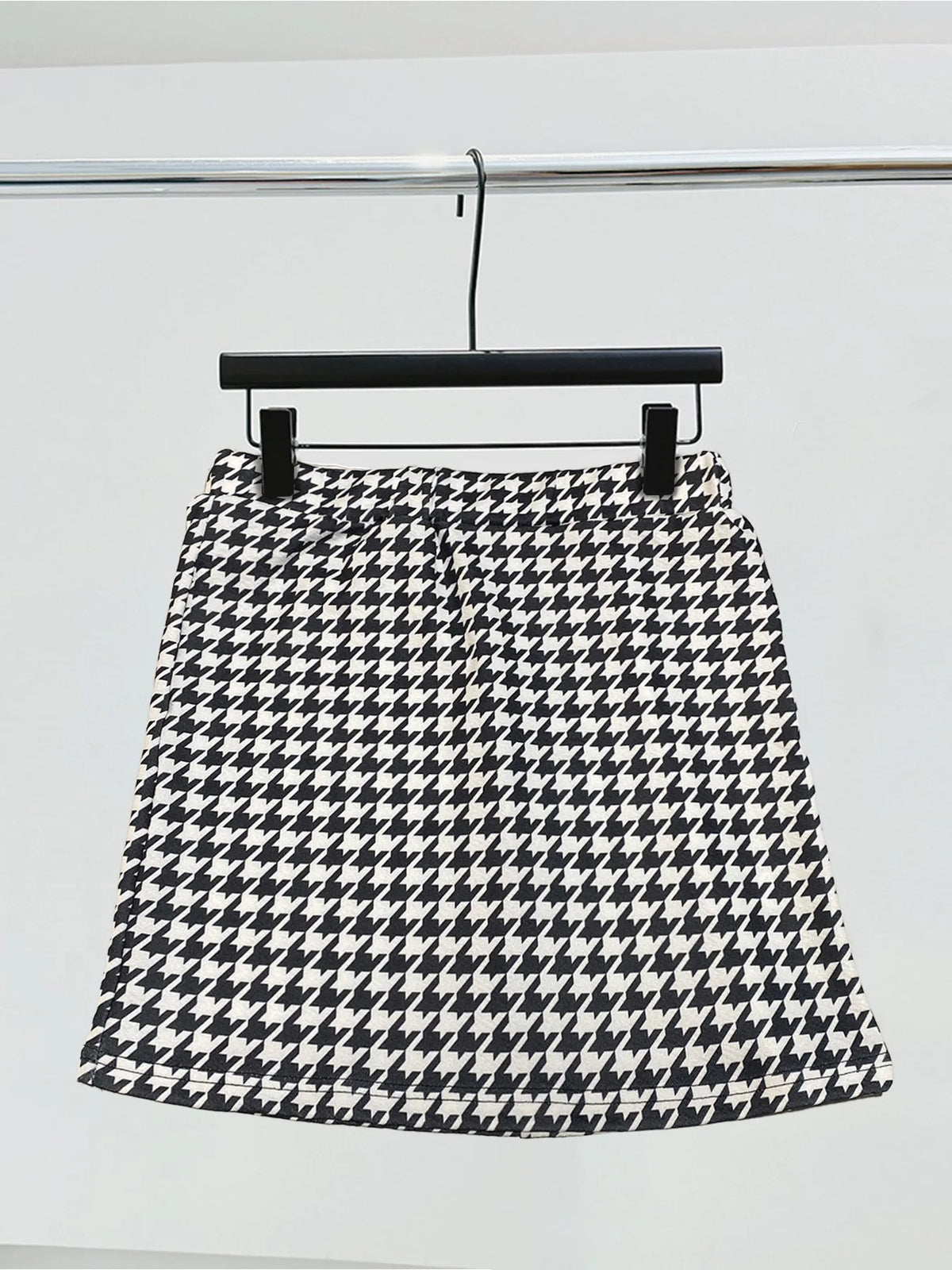 Slim Fit Vintage Mini Skirt
